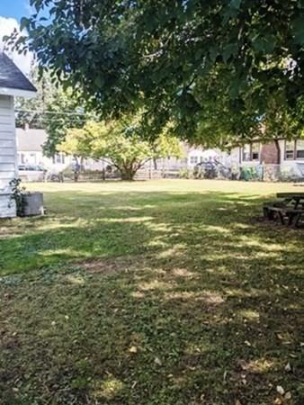 14 Schley St, Springfield, MA 01109 photo 12