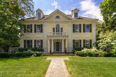 734 High St, Dedham, MA 02026 photo 1