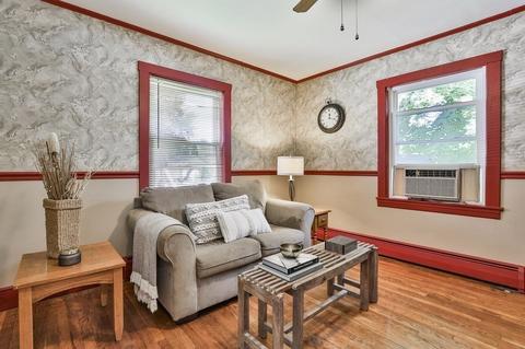 4 Spring St, Salisbury, MA 01952 photo 16