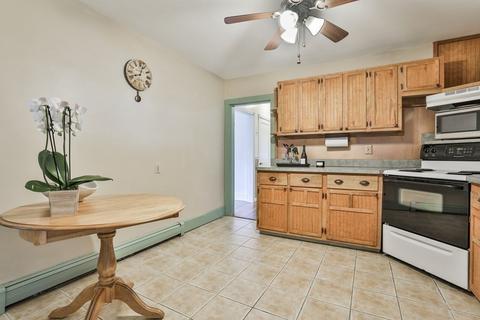 4 Spring St, Salisbury, MA 01952 photo 8