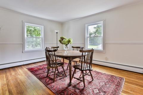 4 Spring St, Salisbury, MA 01952 photo 5
