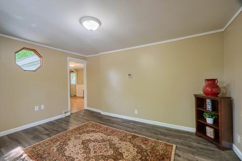 8 Main St, Leicester, MA 01611 photo 9