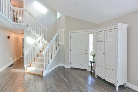 8 Fox Holw, Worcester, MA 01605 photo 19