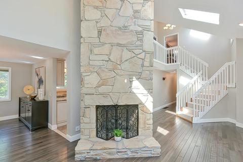 8 Fox Holw, Worcester, MA 01605 photo 5