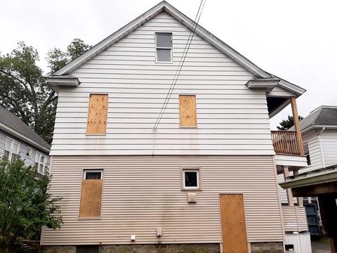 48 Mansfield St, Springfield, MA 01108 photo 3