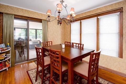 89 Athol St, Springfield, MA 01107 photo 5