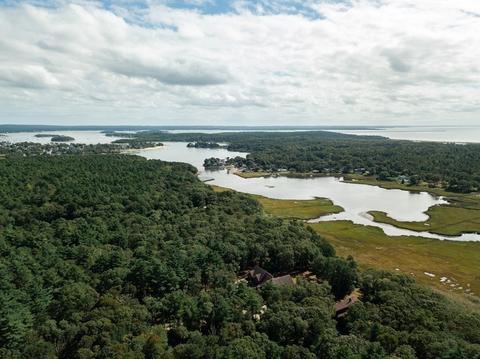 54 Great Neck Rd, Wareham, MA 02571 photo 8