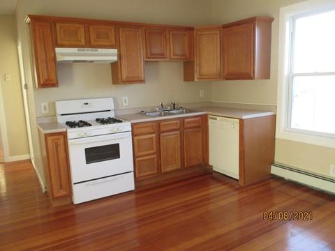 166 Beattie St #3, Fall River, MA 02723 photo 3