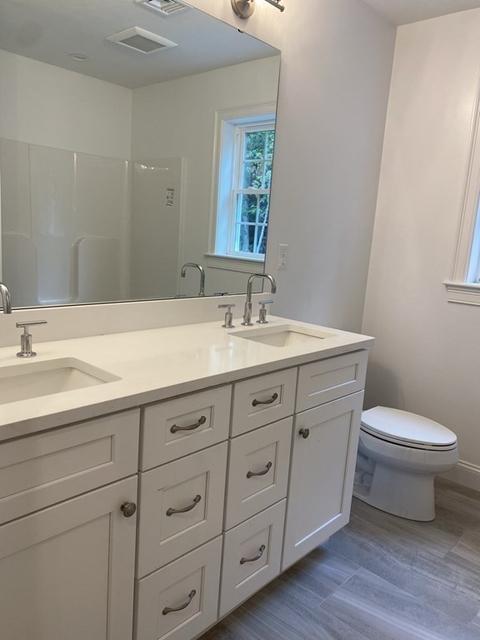 44 Hartford Ave E, Mendon, MA 01756 photo 17