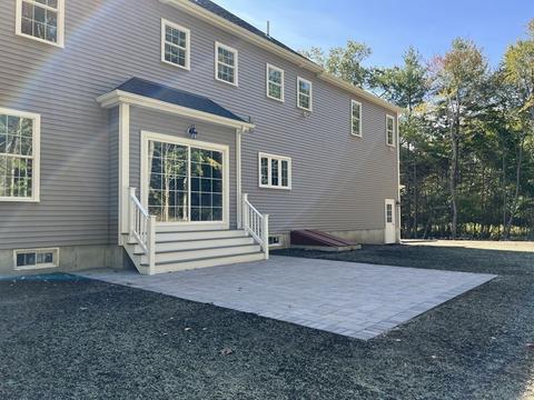 44 Hartford Ave E, Mendon, MA 01756 photo 24