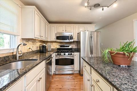 9 Anchorage Dr, Wareham, MA 02571 photo 16