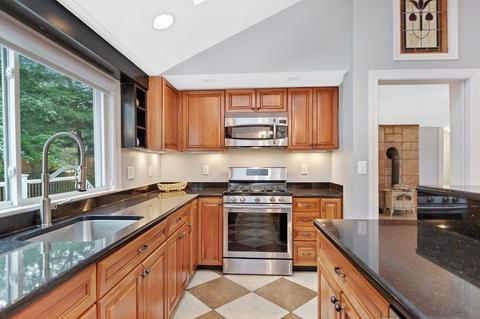 3 Ferndale Rd, Needham, MA 02492 photo 5