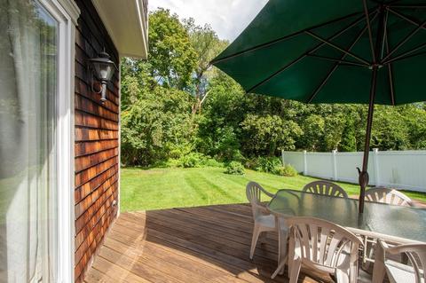 1 Sycamore Ln, Hingham, MA 02043 photo 11
