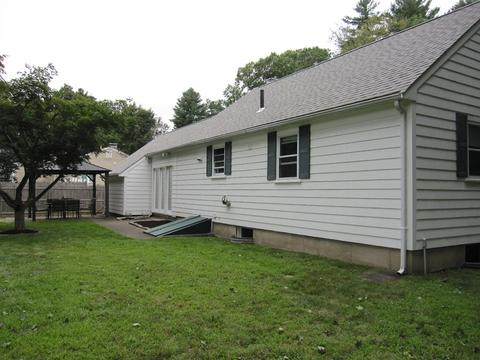 1075 Edgell Rd, Framingham, MA 01701 photo 3