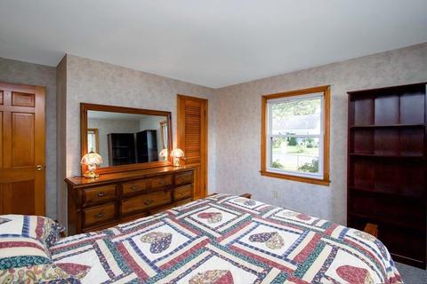 146 Spear Rd, Springfield, MA 01119 photo 16