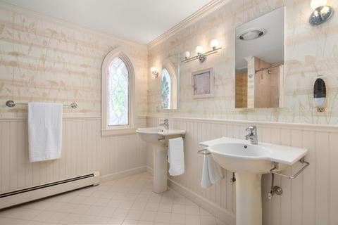 60 Dover Rd, Wellesley, MA 02482 photo 25