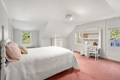 60 Dover Rd, Wellesley, MA 02482 photo 27