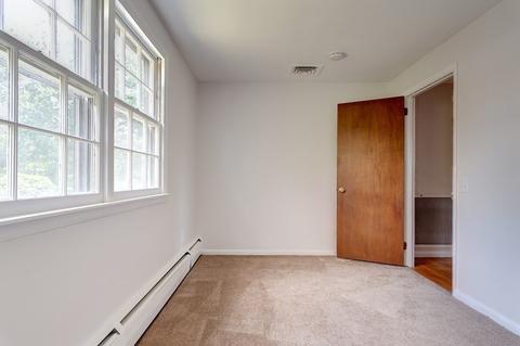 28 Spring Valley Rd, Worcester, MA 01609 photo 23