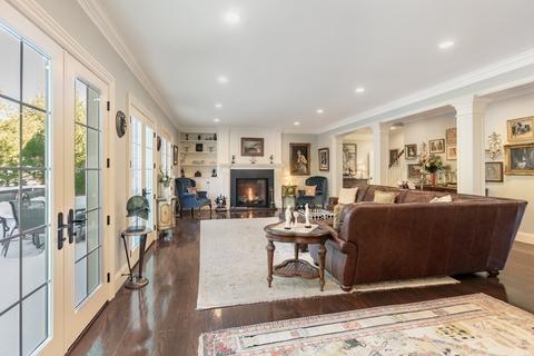 10 Prides Cir, Andover, MA 01810 photo 16