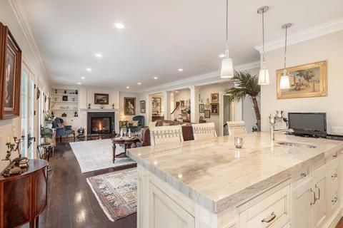 10 Prides Cir, Andover, MA 01810 photo 14