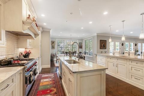 10 Prides Cir, Andover, MA 01810 photo 10