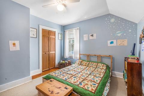 80 Myrtle Ave, Webster, MA 01570 photo 12