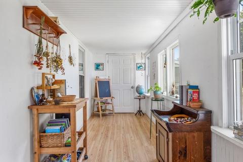 80 Myrtle Ave, Webster, MA 01570 photo 10