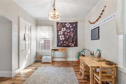 80 Myrtle Ave, Webster, MA 01570 photo 5