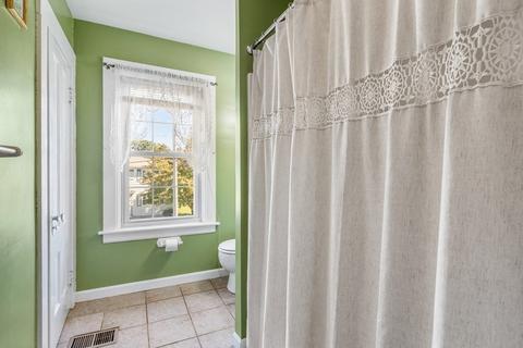 80 Myrtle Ave, Webster, MA 01570 photo 15
