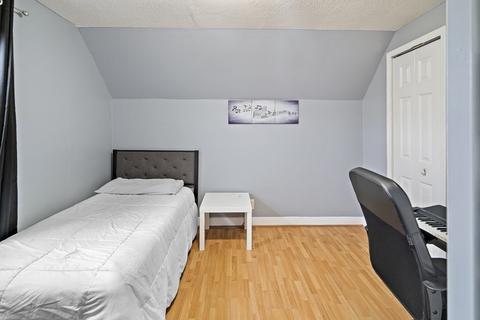 26 Valley St, Everett, MA 02149 photo 13