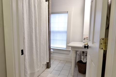 36 Pleasant St, Marblehead, MA 01945 photo 27