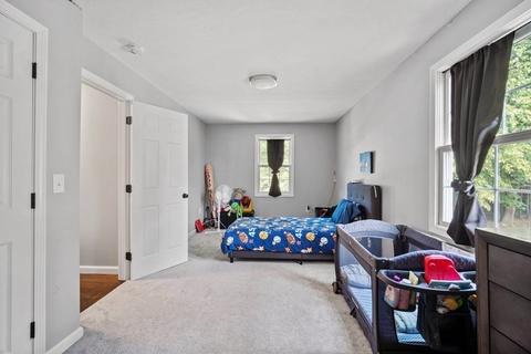 25 Burke St, Springfield, MA 01151 photo 21