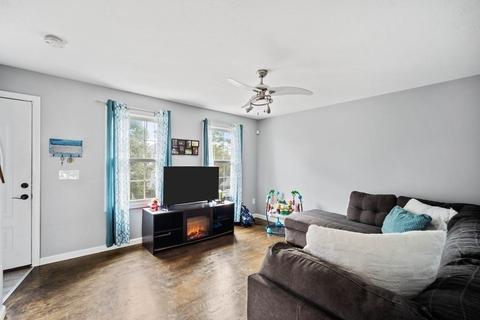 25 Burke St, Springfield, MA 01151 photo 7