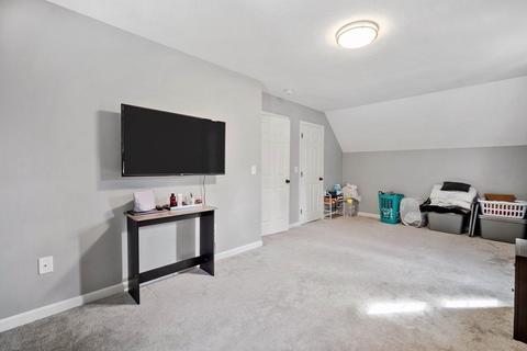 25 Burke St, Springfield, MA 01151 photo 18