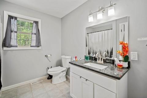 25 Burke St, Springfield, MA 01151 photo 20