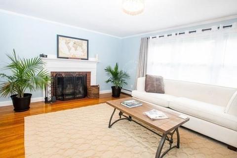 34 Highgate Rd, Framingham, MA 01701 photo 7