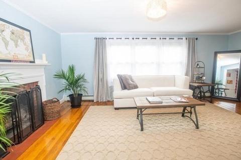 34 Highgate Rd, Framingham, MA 01701 photo 8