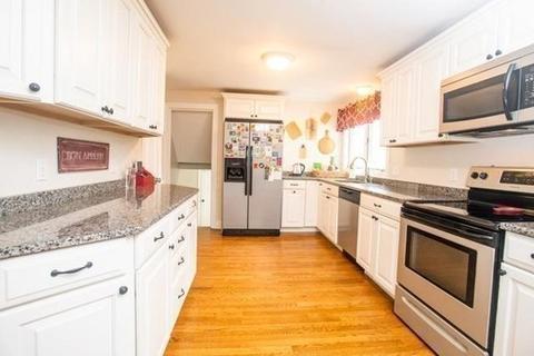 34 Highgate Rd, Framingham, MA 01701 photo 11