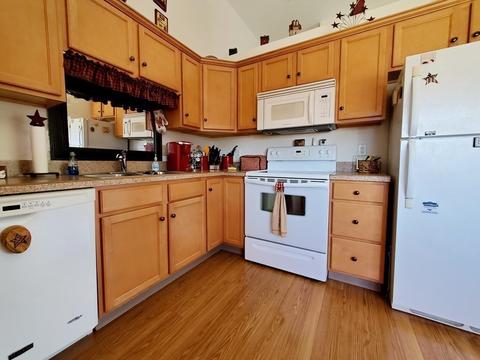 2 Mechanic St #U, Easthampton, MA 01027 photo 10