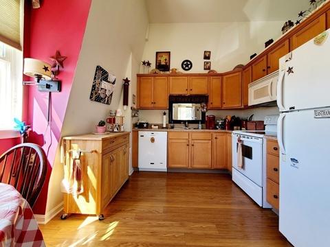 2 Mechanic St #U, Easthampton, MA 01027 photo 8