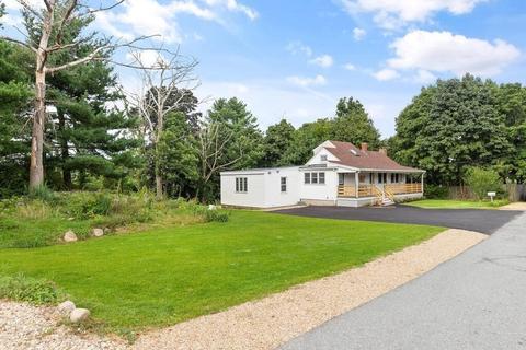 21 Clearview Ave, Gloucester, MA 01930 photo 3
