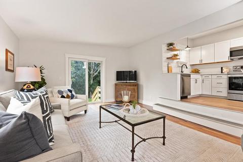 21 Clearview Ave, Gloucester, MA 01930 photo 8