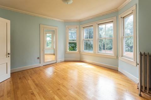 19 Maple St, Uxbridge, MA 01569 photo 25
