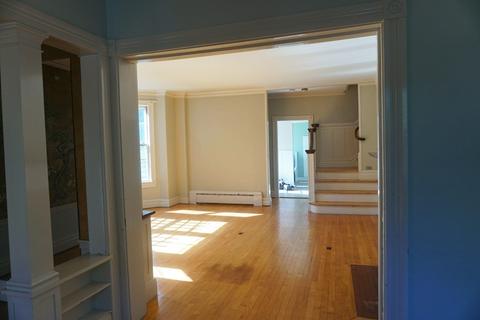 19 Maple St, Uxbridge, MA 01569 photo 12