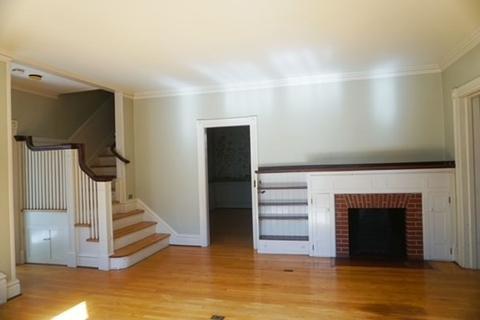 19 Maple St, Uxbridge, MA 01569 photo 8