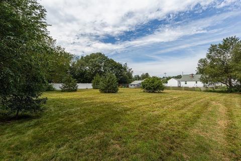 19 Maple St, Uxbridge, MA 01569 photo 41