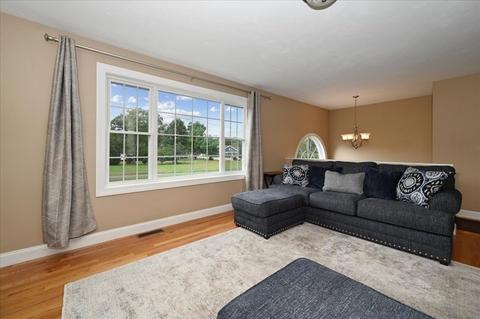 190 Arrowhead Rd, Dighton, MA 02715 photo 5