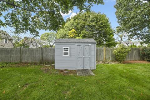 185 Pine St, Danvers, MA 01923 photo 27