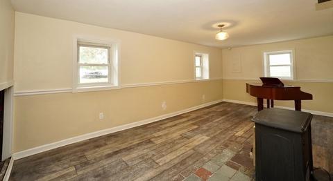 45 Nicholas Rd, Raynham, MA 02767 photo 10