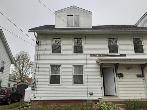 44 Park St, Ware, MA 01082 photo 1